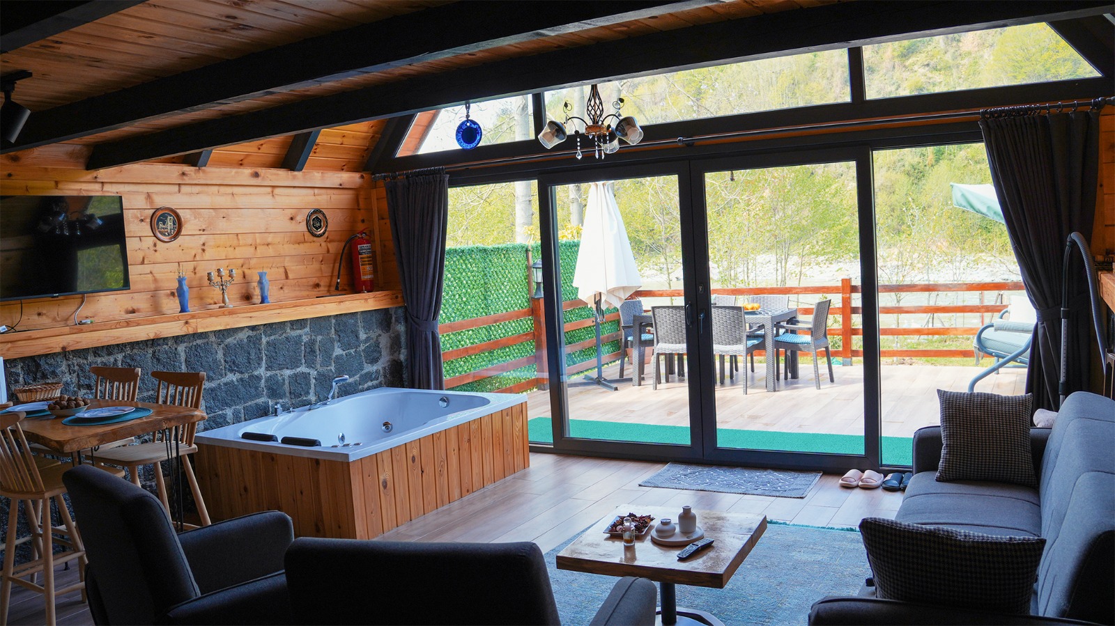 Irmak Bungalov iç mekan